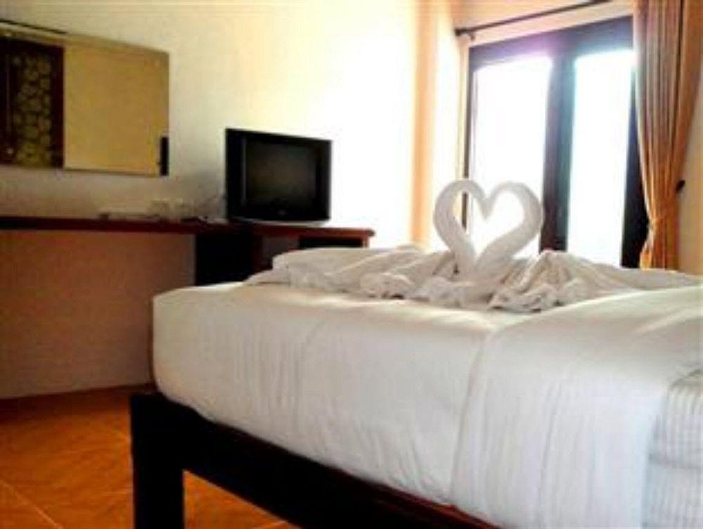 קראבי Hasna Palace מראה חיצוני תמונה
